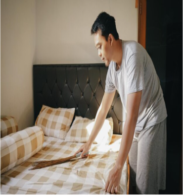 How often to wash bed sheets in Bangladesh?